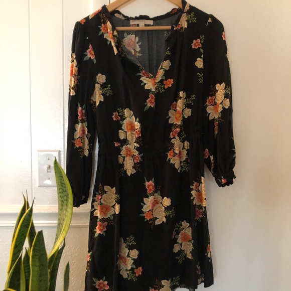 LOFT Dresses & Skirts - LOFT Black Floral Bouquet Smocked Flare Dress
